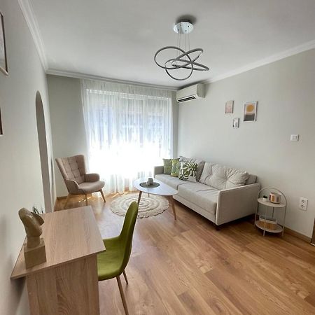 Seven Hills Apartment With Optional Parking Plovdiv Exterior photo