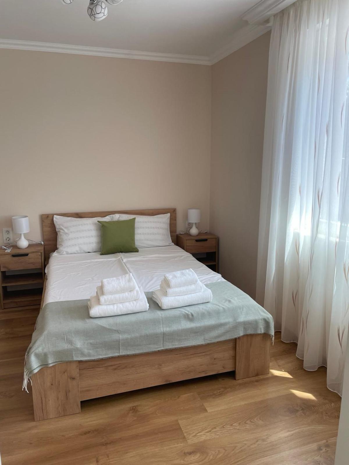 Seven Hills Apartment With Optional Parking Plovdiv Exterior photo